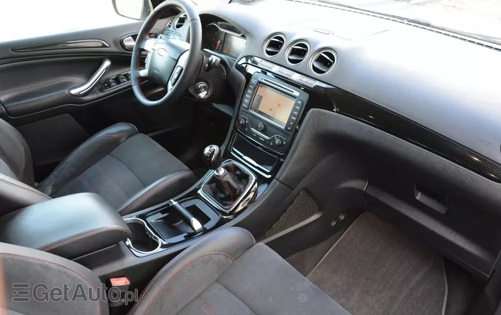 FORD S-Max 2.0 TDCi DPF Titanium X