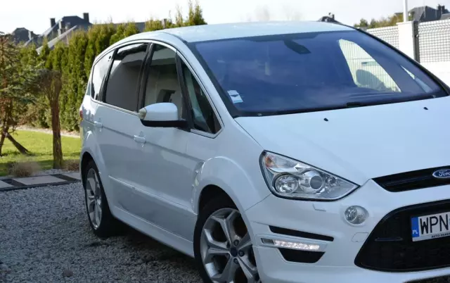 FORD S-Max 2.0 TDCi DPF Titanium X