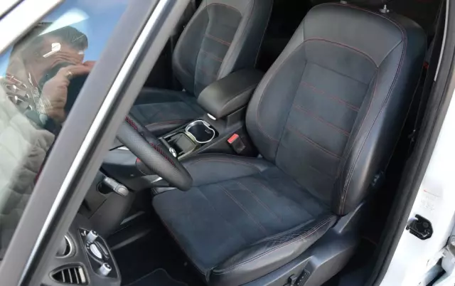 FORD S-Max 2.0 TDCi DPF Titanium X