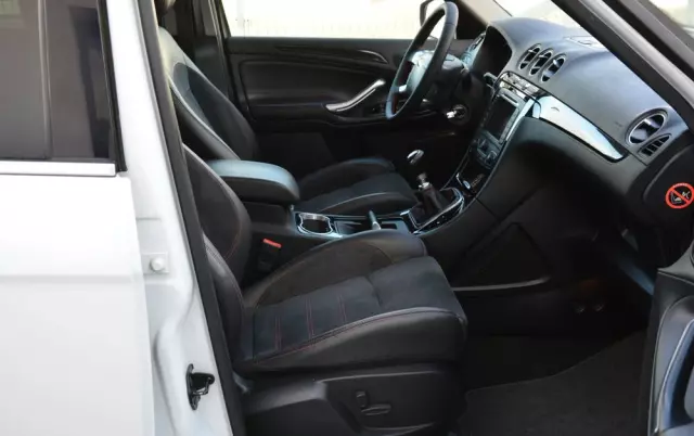 FORD S-Max 2.0 TDCi DPF Titanium X