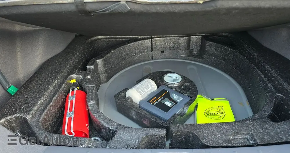 VOLVO S40 DPF D3 Kinetic