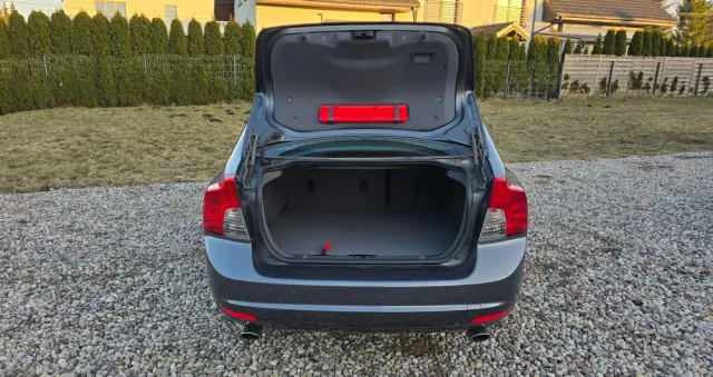 VOLVO S40 DPF D3 Kinetic