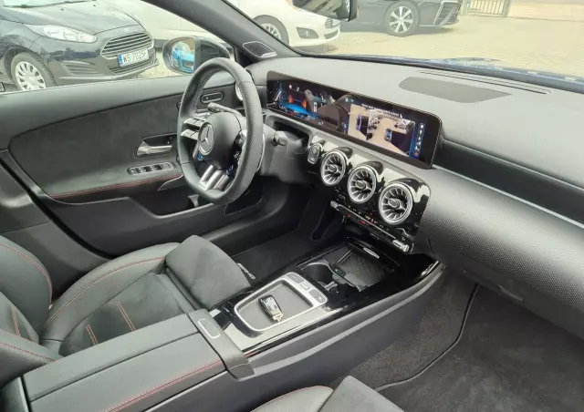 MERCEDES-BENZ Klasa A 