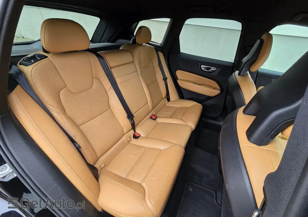 VOLVO XC 60 D4 SCR AWD Inscription