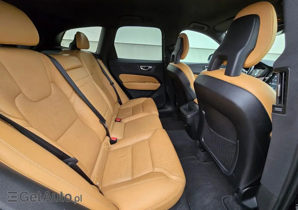 VOLVO XC 60 D4 SCR AWD Inscription