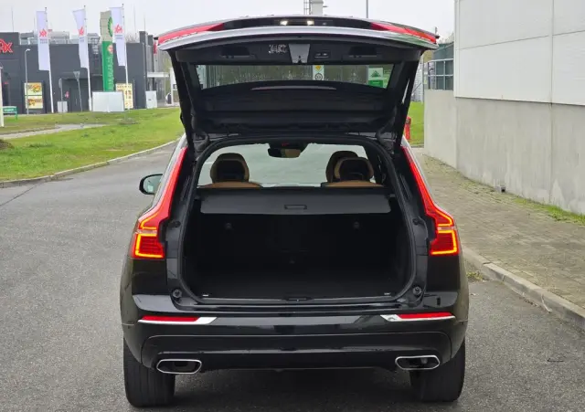 VOLVO XC 60 D4 SCR AWD Inscription