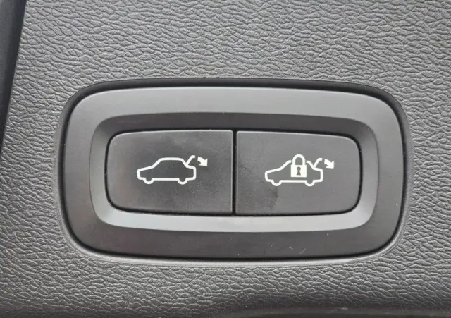 VOLVO XC 60 D4 SCR AWD Inscription