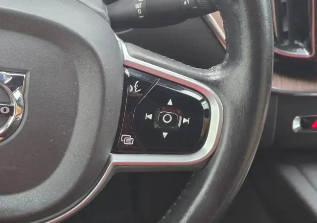 VOLVO XC 60 D4 SCR AWD Inscription