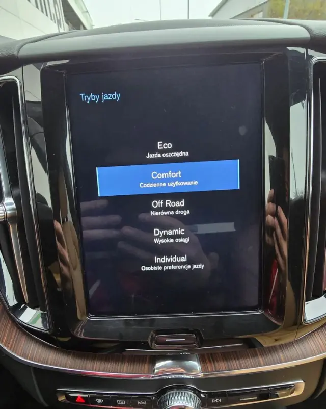 VOLVO XC 60 D4 SCR AWD Inscription