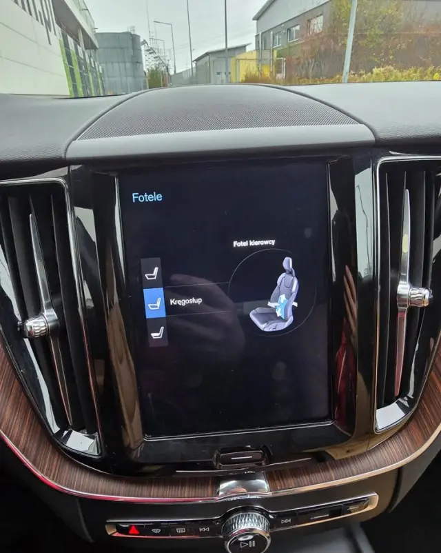 VOLVO XC 60 D4 SCR AWD Inscription