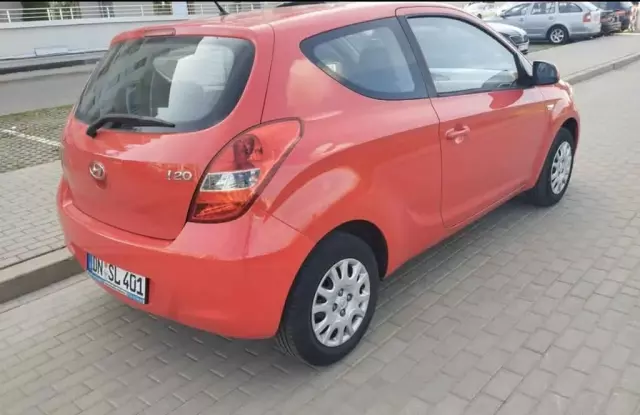 HYUNDAI I20 