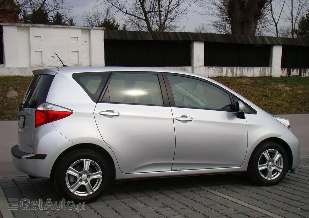 TOYOTA Verso S 1.33 VVT-i Start-Stop Multidrive Life