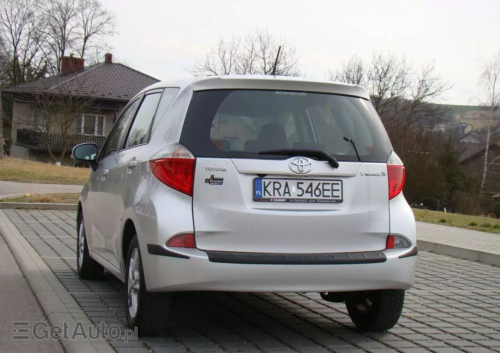 TOYOTA Verso S 1.33 VVT-i Start-Stop Multidrive Life