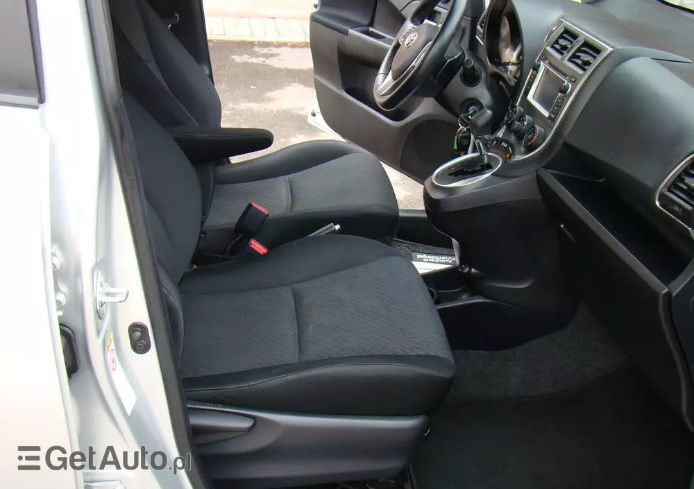 TOYOTA Verso S 1.33 VVT-i Start-Stop Multidrive Life