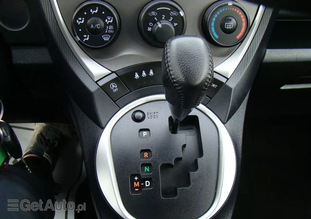 TOYOTA Verso S 1.33 VVT-i Start-Stop Multidrive Life