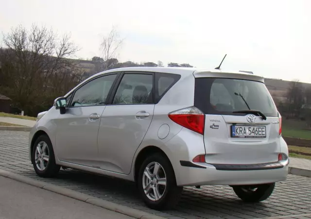 TOYOTA Verso S 1.33 VVT-i Start-Stop Multidrive Life