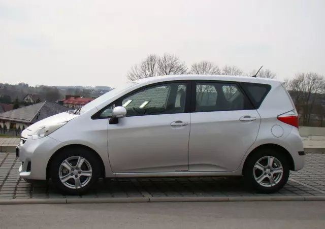 TOYOTA Verso S 1.33 VVT-i Start-Stop Multidrive Life