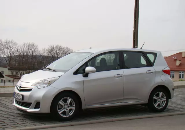 TOYOTA Verso S 1.33 VVT-i Start-Stop Multidrive Life