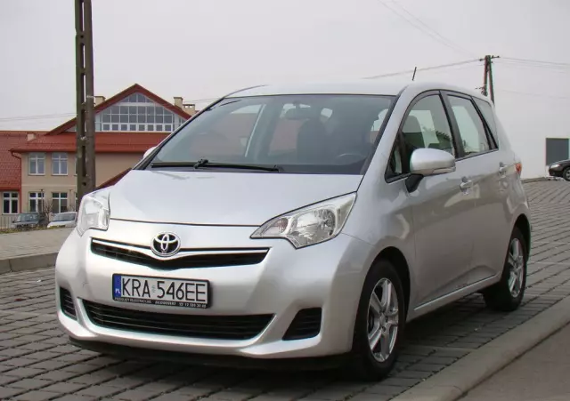 TOYOTA Verso S 1.33 VVT-i Start-Stop Multidrive Life