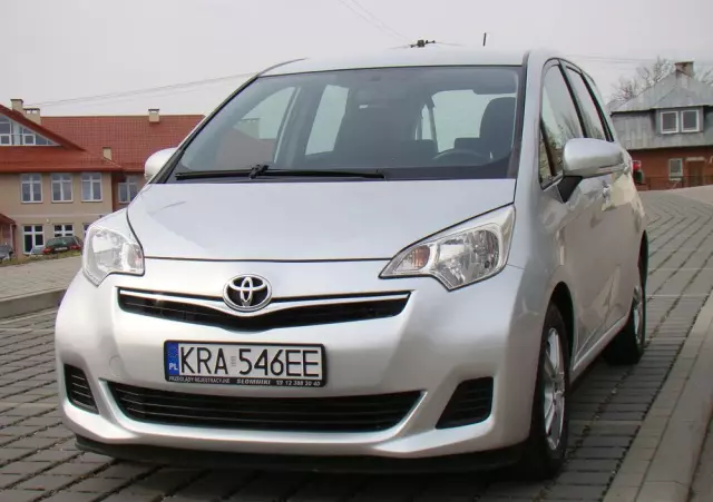TOYOTA Verso S 1.33 VVT-i Start-Stop Multidrive Life