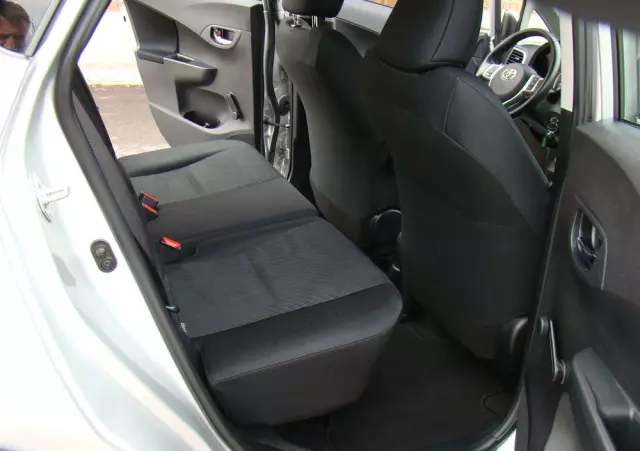 TOYOTA Verso S 1.33 VVT-i Start-Stop Multidrive Life