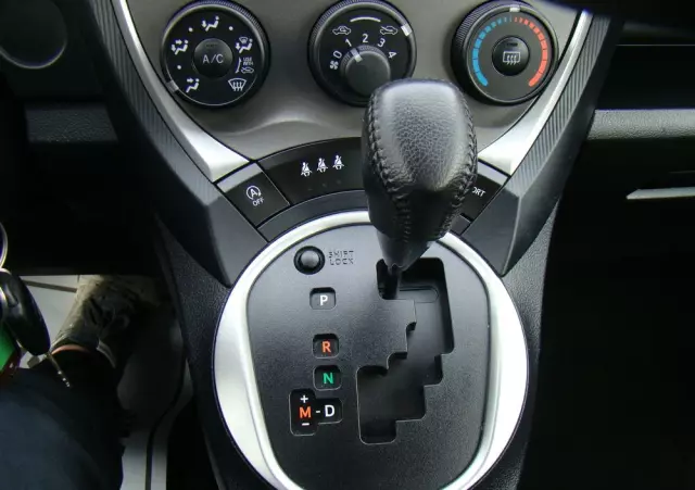 TOYOTA Verso S 1.33 VVT-i Start-Stop Multidrive Life