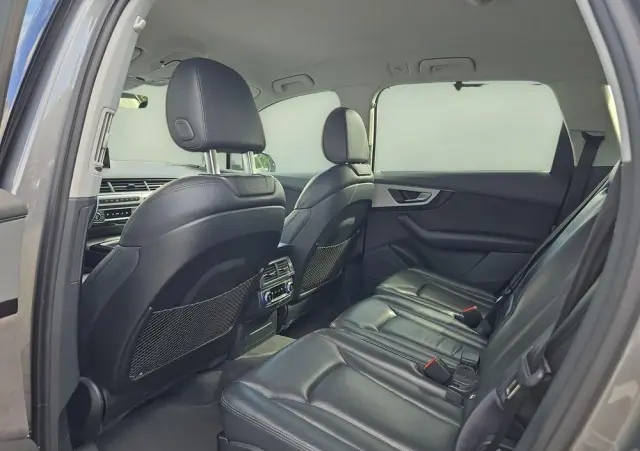 AUDI Q7 3.0 TDI ultra Quattro Tiptronic