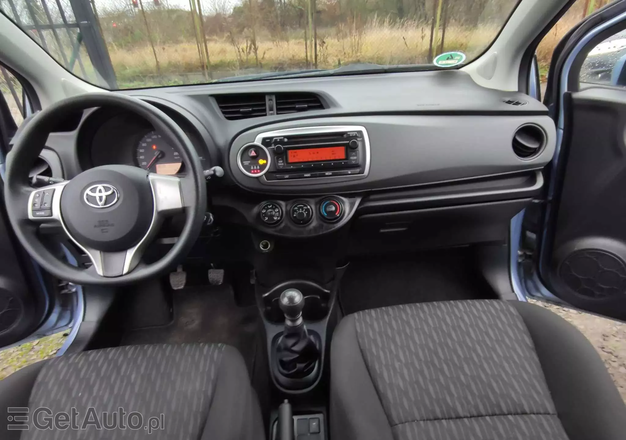 TOYOTA Yaris 1.33 Life