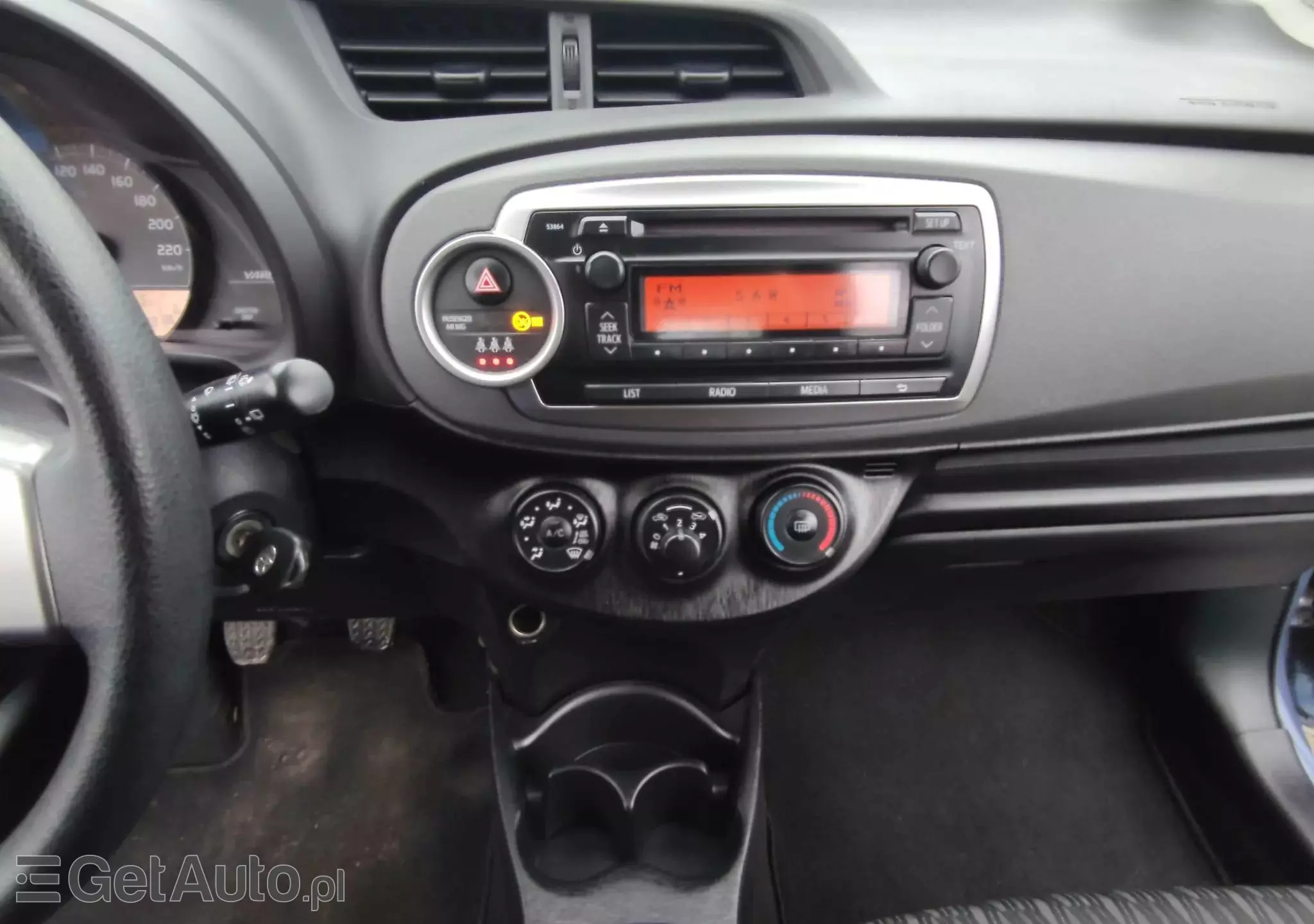 TOYOTA Yaris 1.33 Life