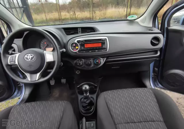 TOYOTA Yaris 1.33 Life