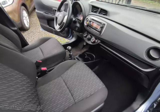 TOYOTA Yaris 1.33 Life