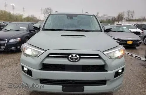 TOYOTA 4 Runner 