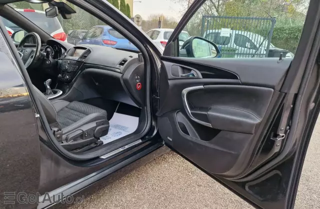 OPEL Insignia OPC 2.8 V6 Turbo (325 KM) 4x4