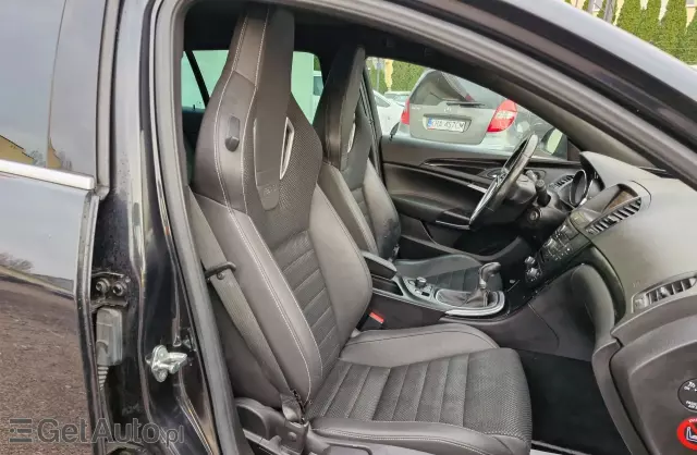 OPEL Insignia OPC 2.8 V6 Turbo (325 KM) 4x4