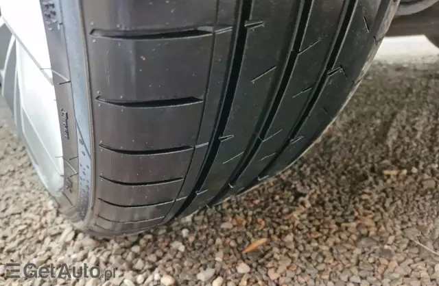 OPEL Insignia OPC 2.8 V6 Turbo (325 KM) 4x4