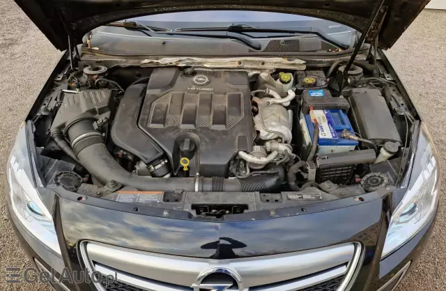OPEL Insignia OPC 2.8 V6 Turbo (325 KM) 4x4