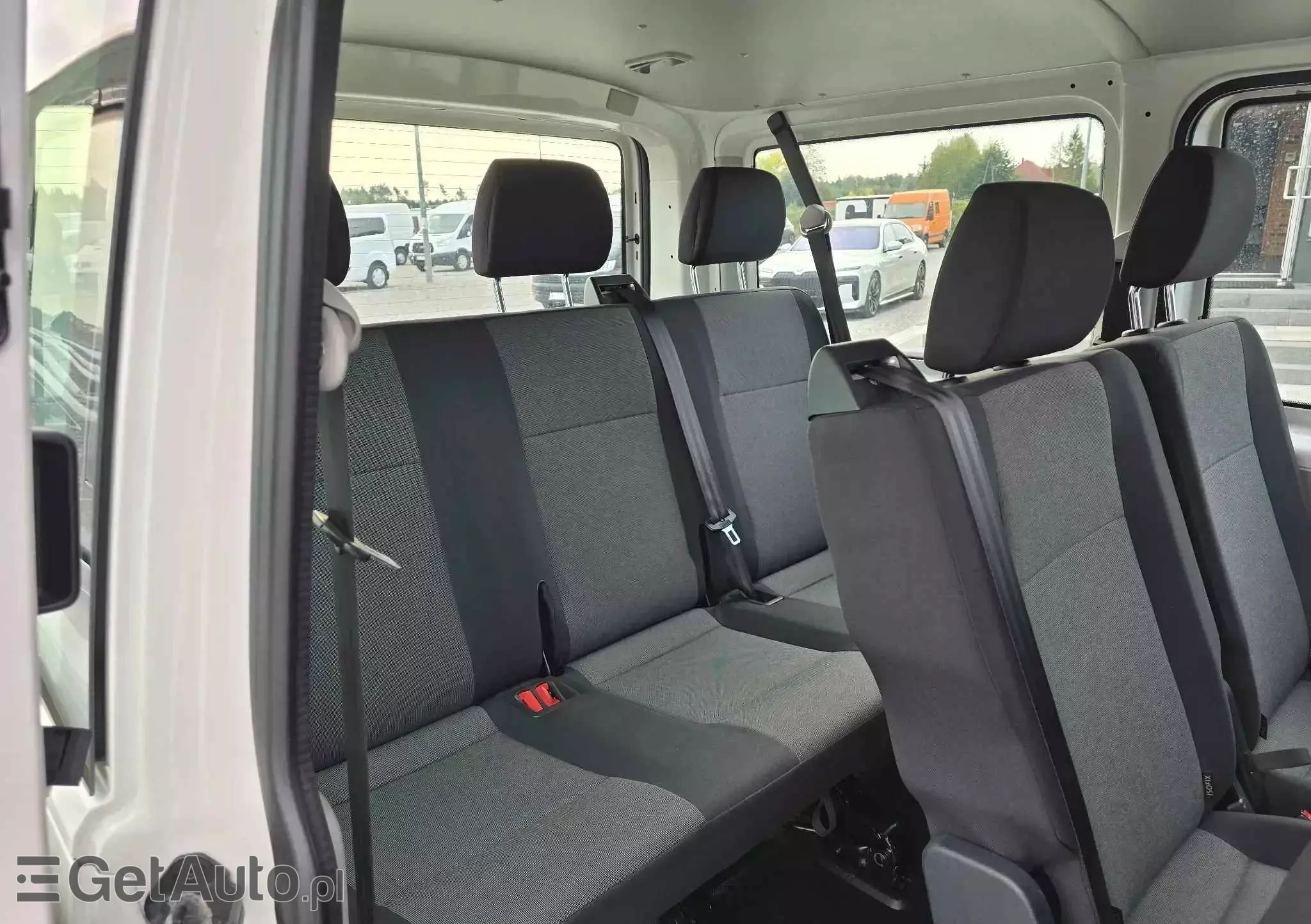 VOLKSWAGEN Transporter 