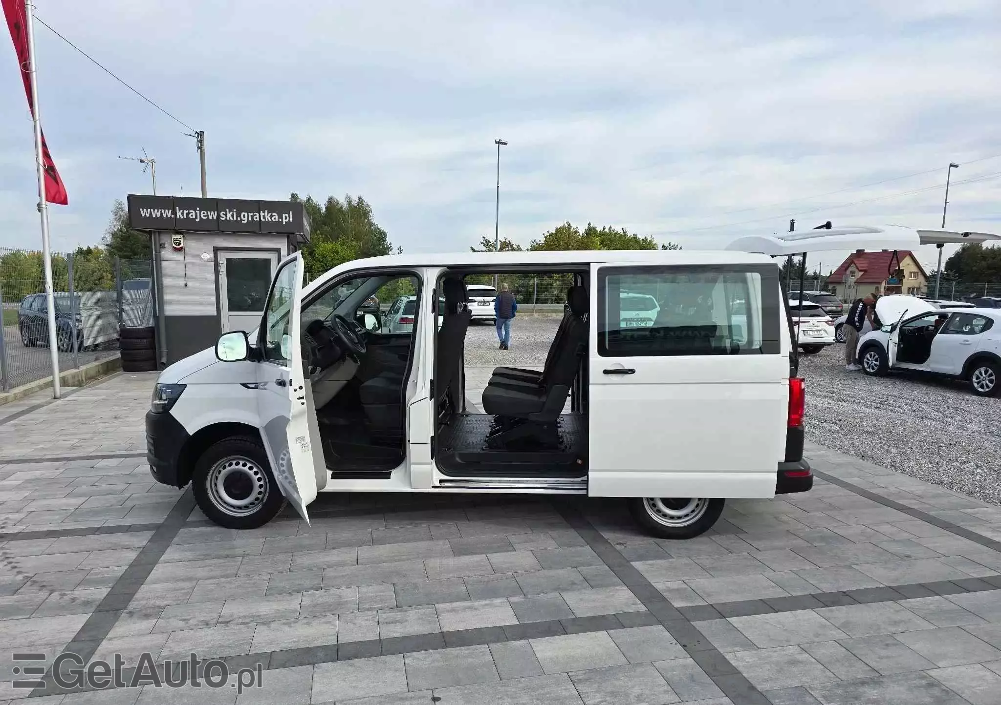 VOLKSWAGEN Transporter 