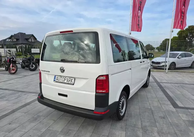 VOLKSWAGEN Transporter 
