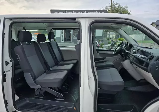 VOLKSWAGEN Transporter 