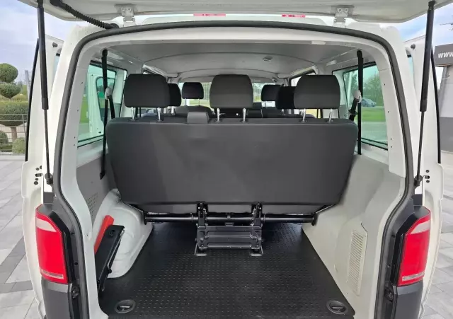 VOLKSWAGEN Transporter 