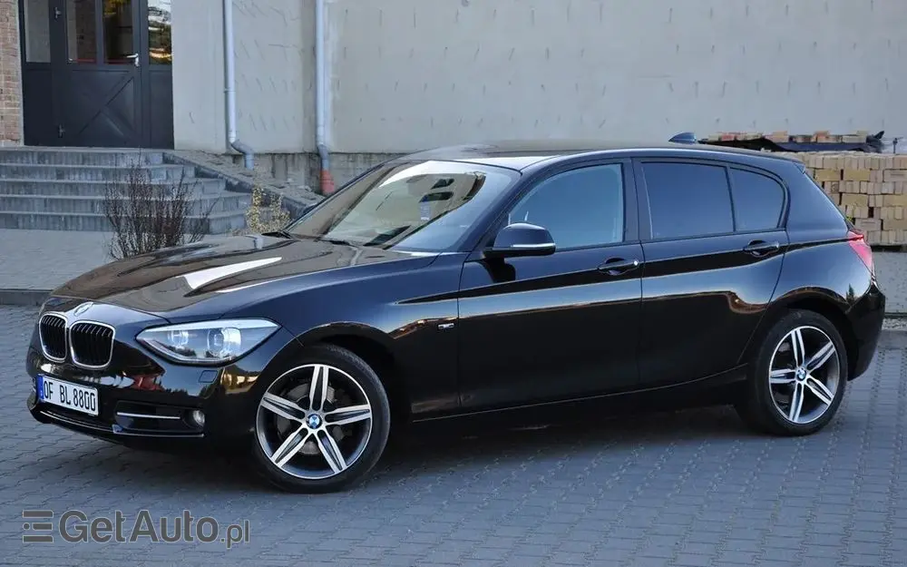 BMW Seria 1 120d Sport-Aut Sport Line