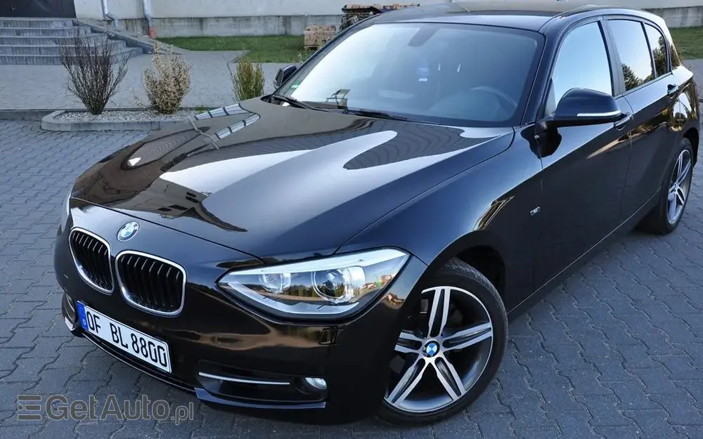 BMW Seria 1 120d Sport-Aut Sport Line