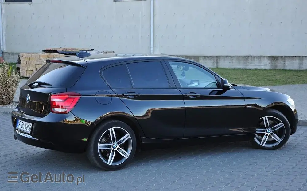 BMW Seria 1 120d Sport-Aut Sport Line