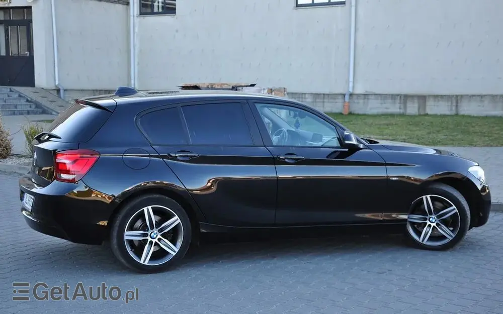 BMW Seria 1 120d Sport-Aut Sport Line