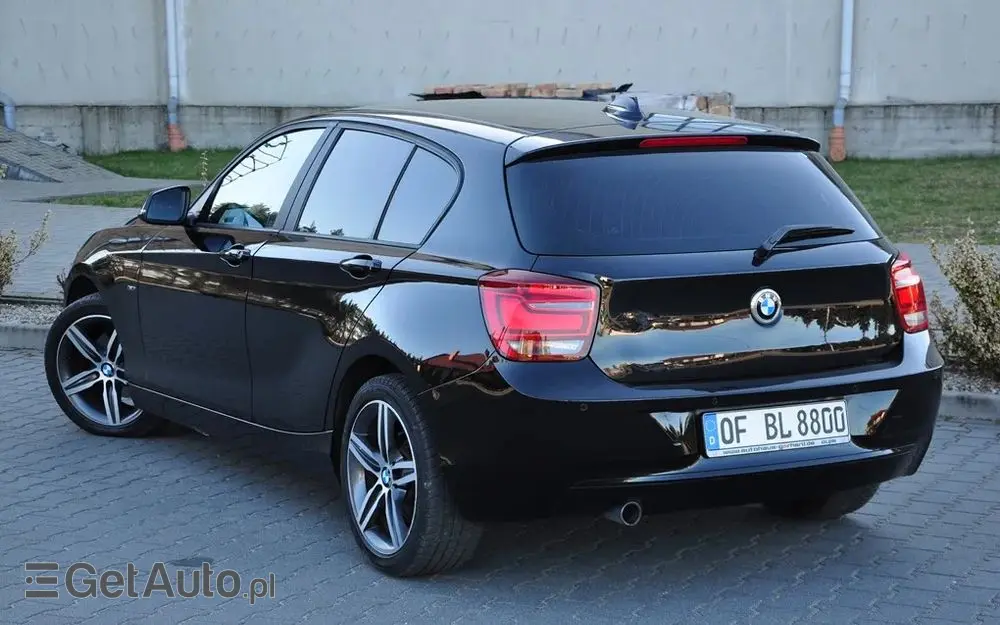 BMW Seria 1 120d Sport-Aut Sport Line