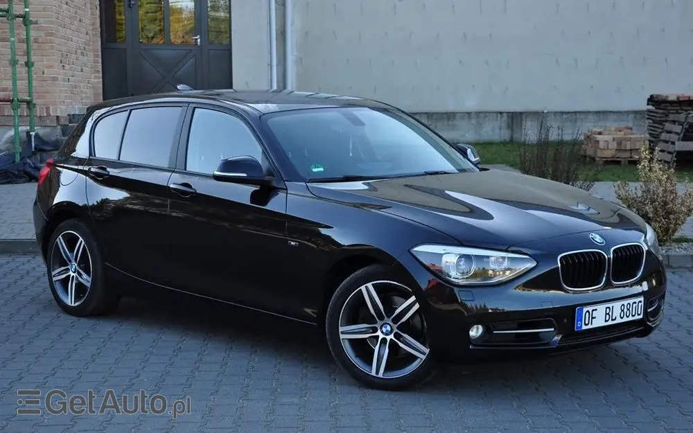 BMW Seria 1 120d Sport-Aut Sport Line