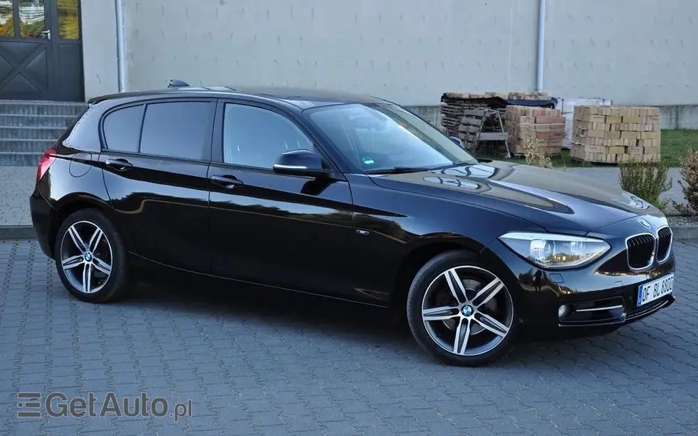 BMW Seria 1 120d Sport-Aut Sport Line