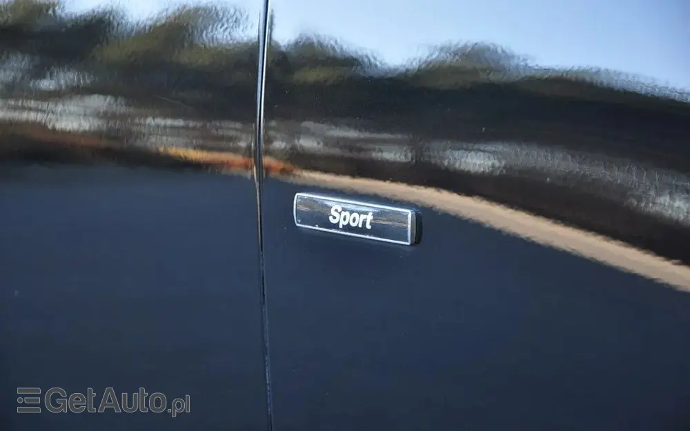 BMW Seria 1 120d Sport-Aut Sport Line