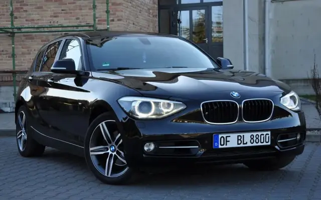 BMW Seria 1 120d Sport-Aut Sport Line